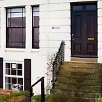 Crescent View - Panoramic Sea Views *