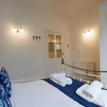 Holiday home Crescent View - Panoramic Sea Views